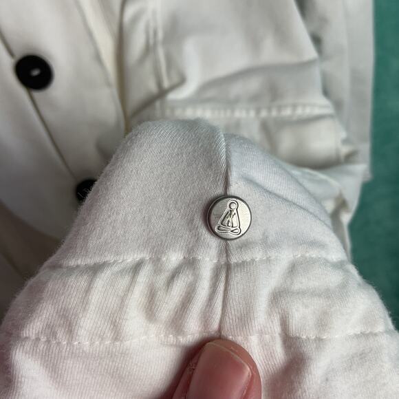 Neon Buddha Womens Ivory Shacket Full Zip Button Down with Pockets Size Small - Picture 11 of 13